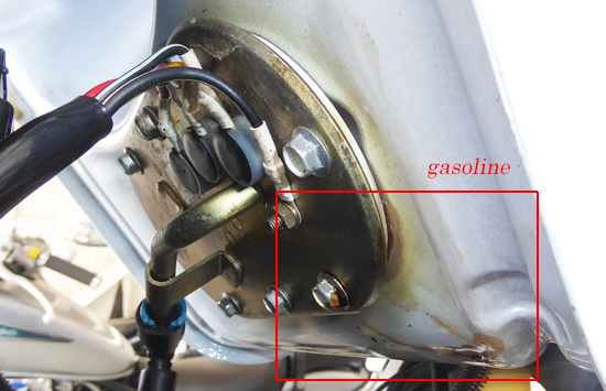 メガスピード パッキンの劣化によるインタンク式燃料ポンプ取り付け部からのガソリン漏れについて